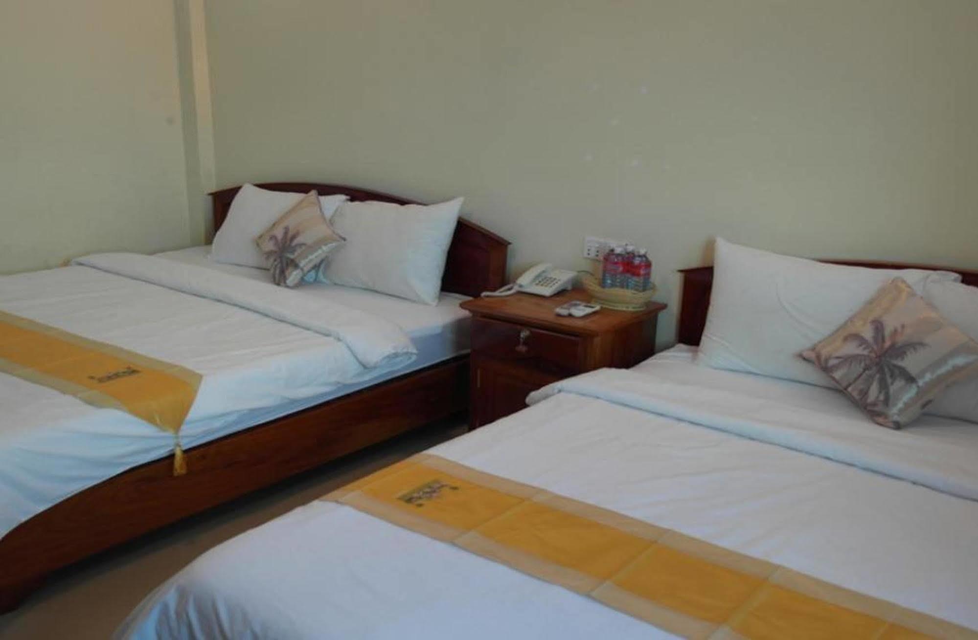 Lux Star Town Hotel Phnompen Kültér fotó