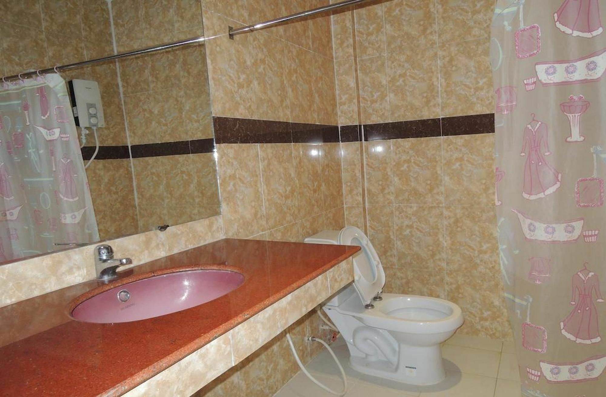 Lux Star Town Hotel Phnompen Kültér fotó